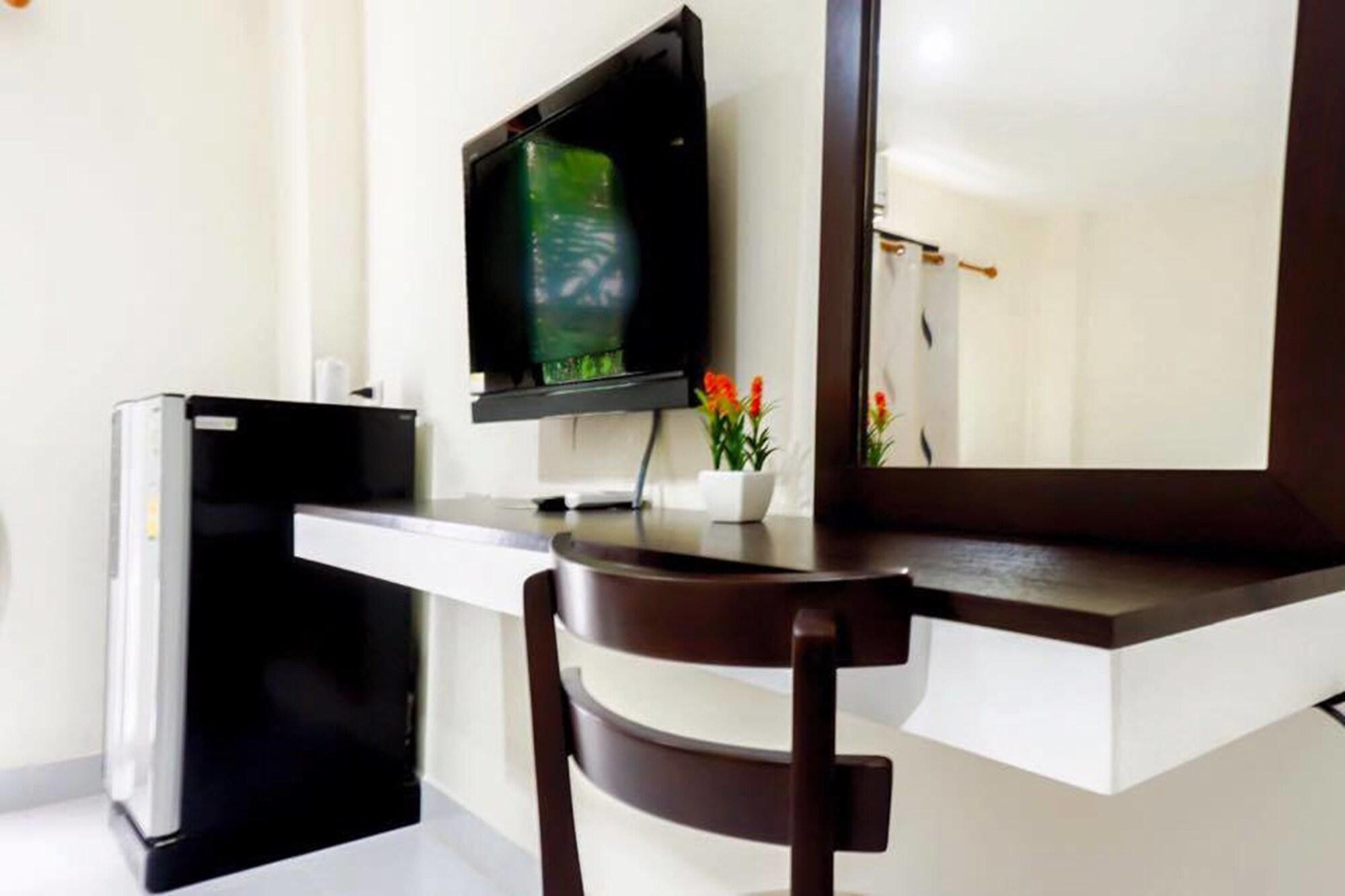 Star 3 Hotel And Residence Rayong Esterno foto