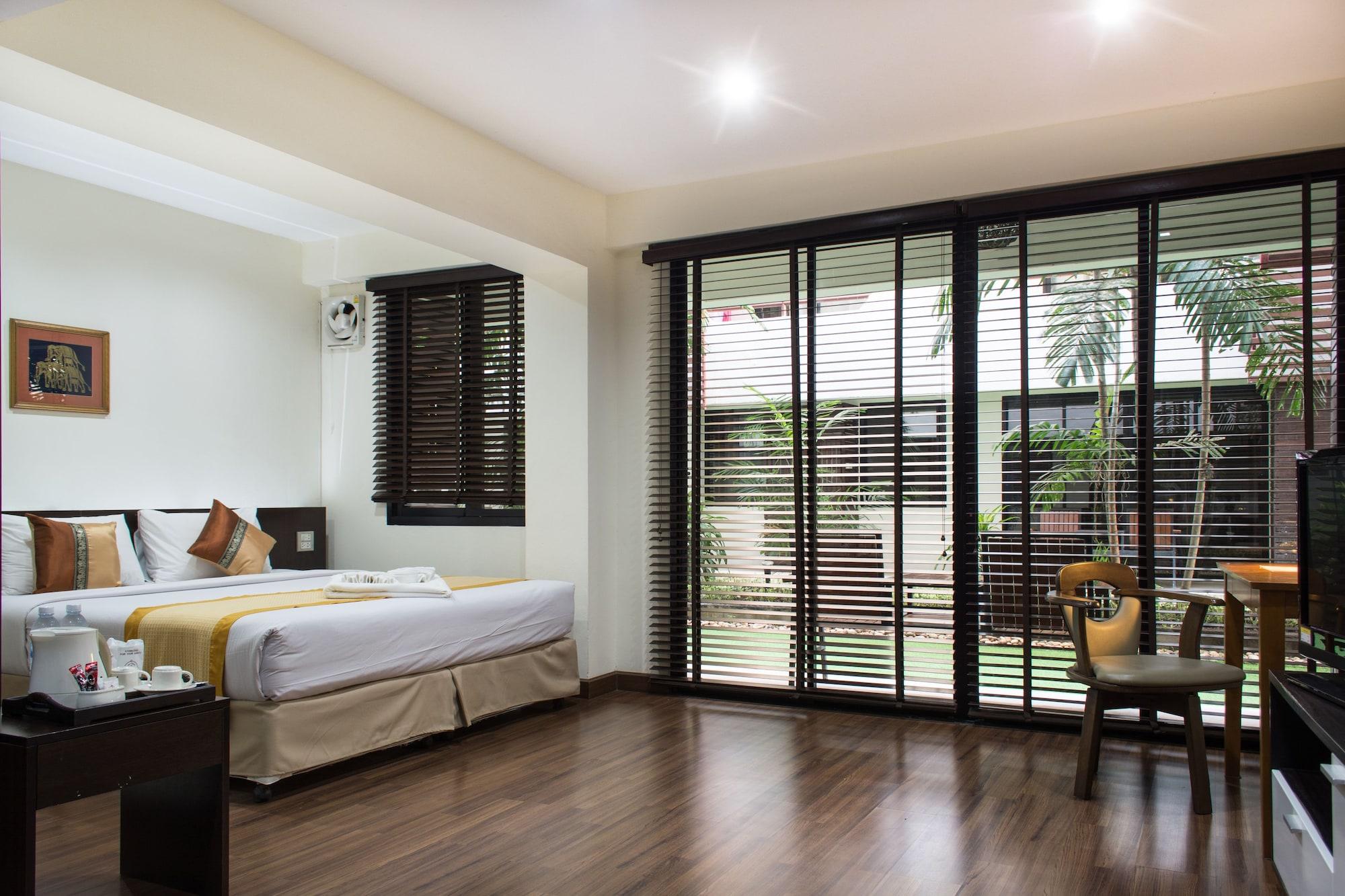 Star 3 Hotel And Residence Rayong Esterno foto