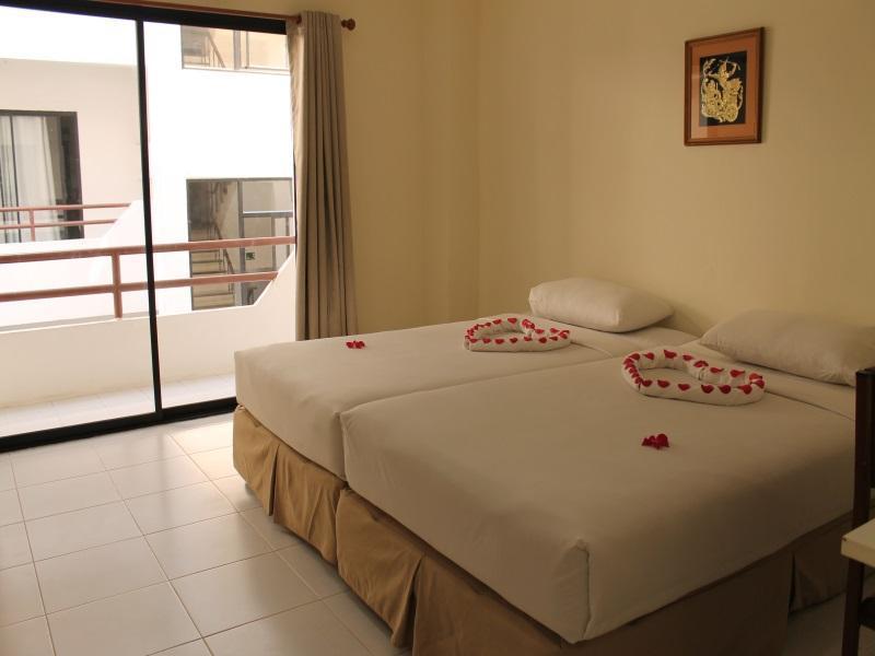 Star 3 Hotel And Residence Rayong Esterno foto