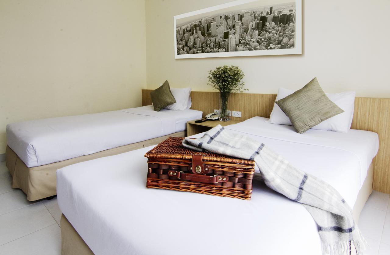 Star 3 Hotel And Residence Rayong Esterno foto