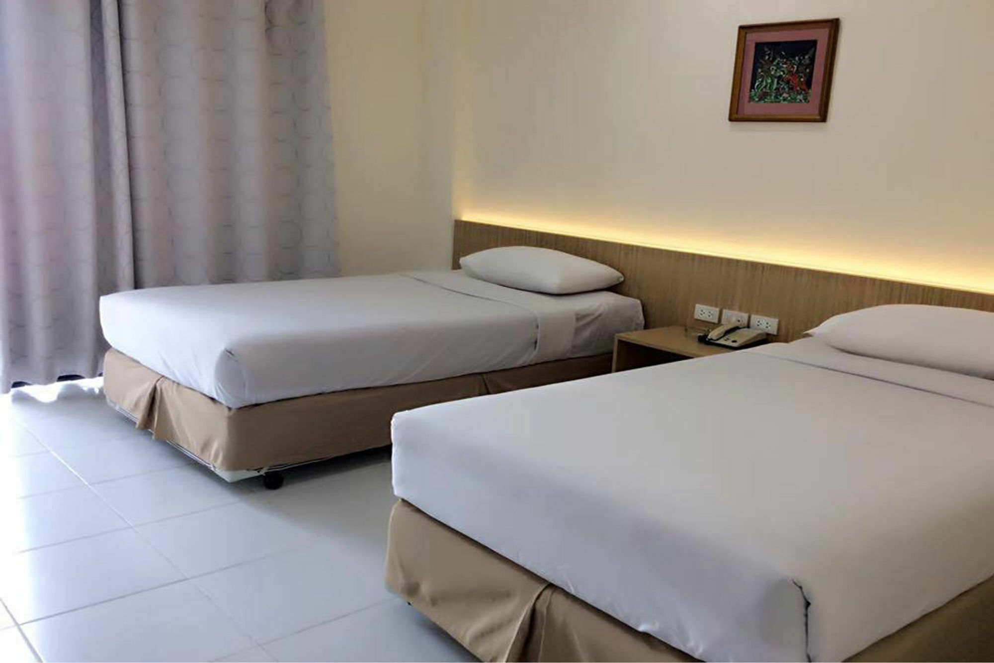Star 3 Hotel And Residence Rayong Esterno foto